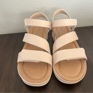 Ryka Elite Ultraflex Sandals/Wedges (8.5 NEW)